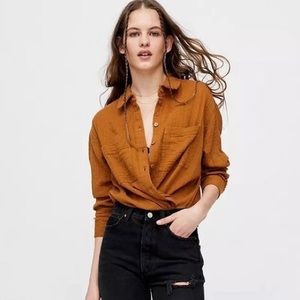 Urban Outfitters Luca Textured Gauzy Cotton Button Down in Brown Size XS